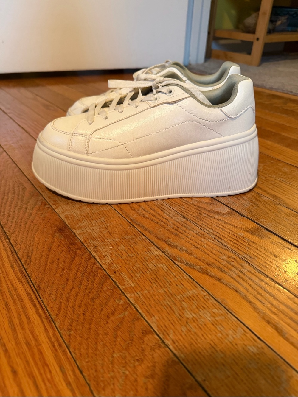 Zara White Platform Lace-Up Sneakers